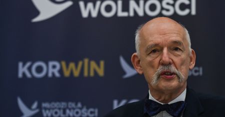 Janusz Korwin-Mikke nie odpuszcza. Jednym postem obraził prawie wszystkich