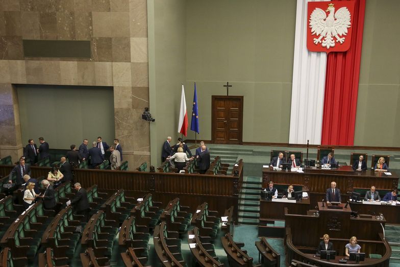 Sejm nie zgodził się na odrzucenie projektu o eliminacji nieuczciwych praktyk handlowych