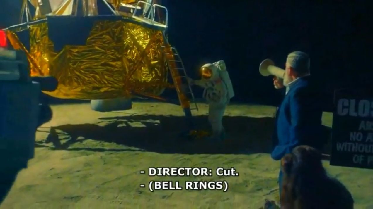 Fałszowanie lądowania na Księżycu w odcinku serialu X-Files (FOX)