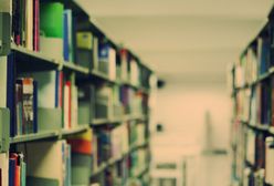 Zbiory biblioteczne w szkołach. Radna ze Szczecina ujawnia kolejny absurd MEN