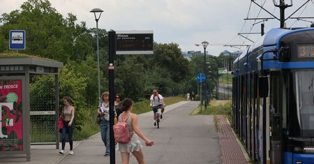 Kraków: Brutalny atak młotkiem w tramwaju. Znamy szczegóły. Sprawca zatrzymany