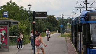 Kraków: Brutalny atak młotkiem w tramwaju. Znamy szczegóły. Sprawca zatrzymany