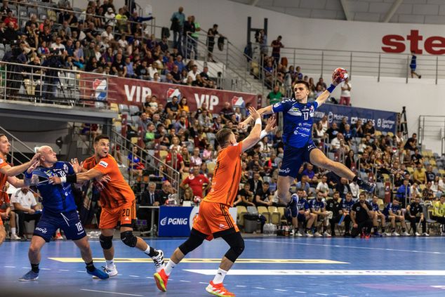 Andrzej Widomski w akcji / PGNiG Superliga