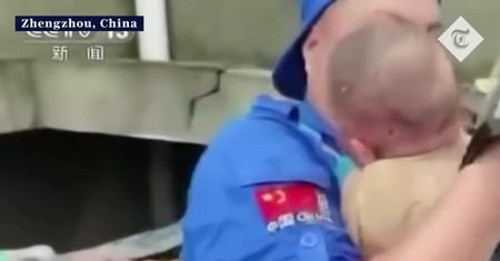 Dramat w Chinach. Matka zginęła ratując dziecko