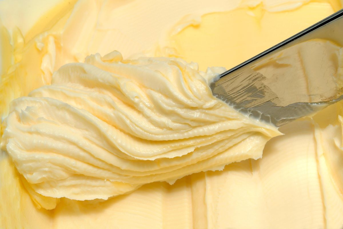 Samodzielne zrobienie masła nie jest ani czasochłonne, ani skomplikowane