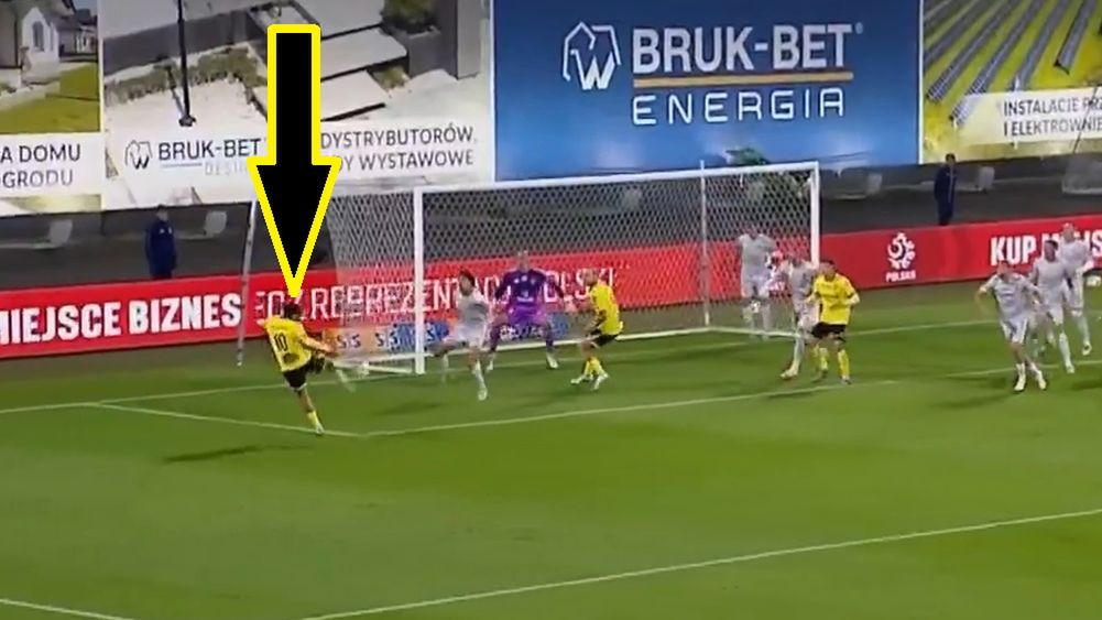 Twitter / TVP Sport / Francisco Alvarez zdobył piękną bramkę