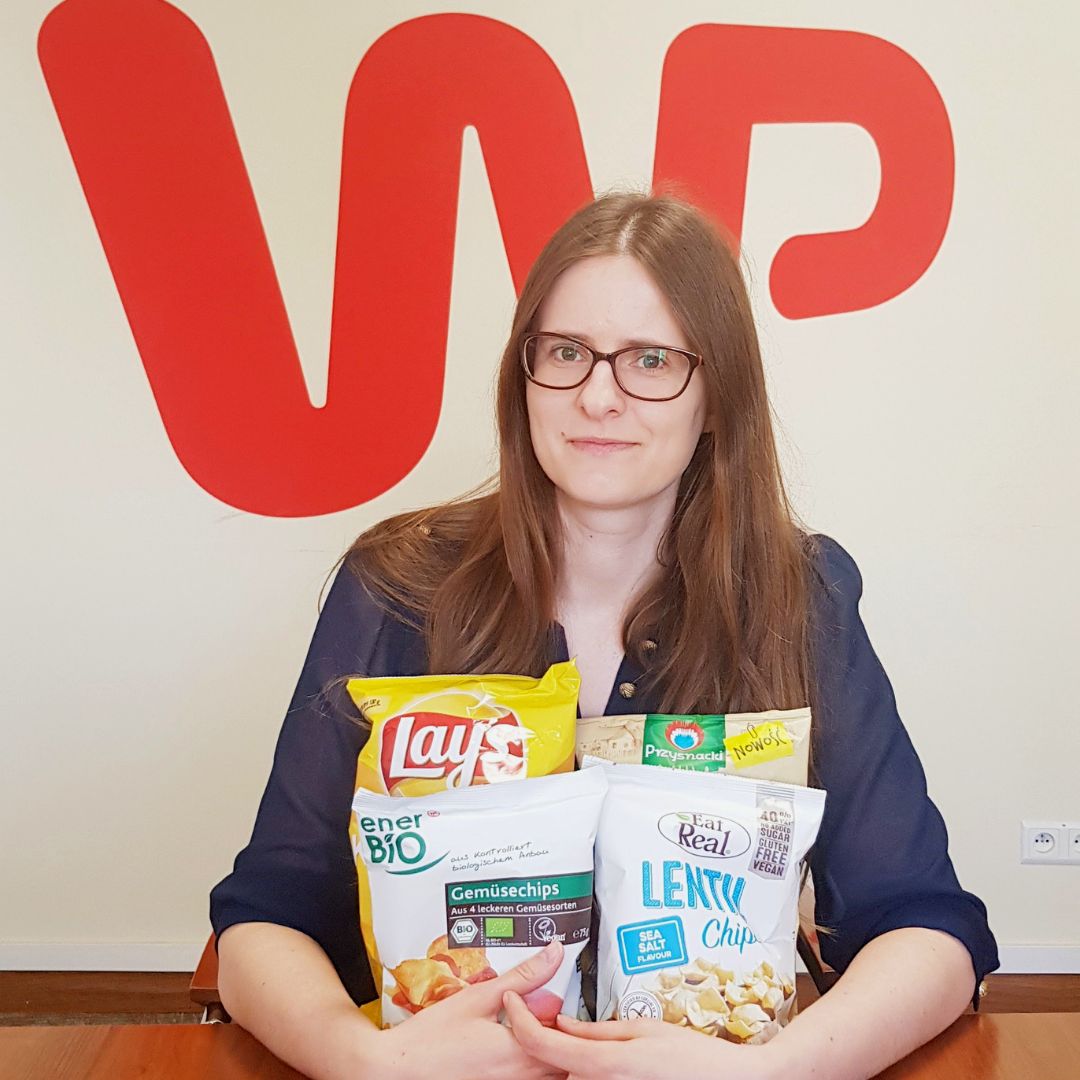 Chipsy wegańskie i warzywne. Sprawdzamy, czy rzeczywiście są takie zdrowe