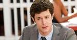 ''Baggage Claim'': Adam Brody ze zdesperowaną trzydziestolatką