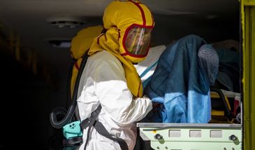 Koronawirus. Czesi zaliczają Polskę do państw o najwyższym stopniu ryzyka