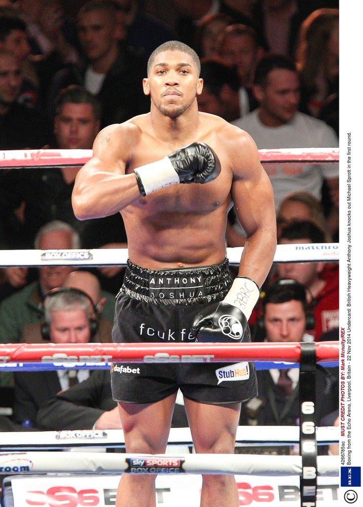 Oto przyszły dominator wagi ciężkiej?