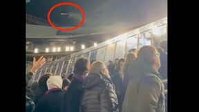 Skandaliczne sceny na meczu Barcelony. Fruwały butelki