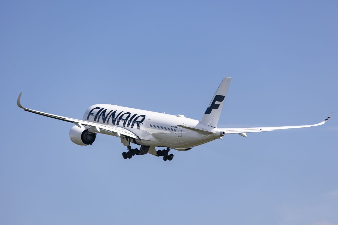 Rosja zakłóca sygnał GPS. Kraje bałtyckie ostrzegają przed ryzykiem katastrof lotniczych