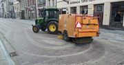 Toruń: Setki ton piachu zostały po zimie. Co dzieje się z nim dalej?