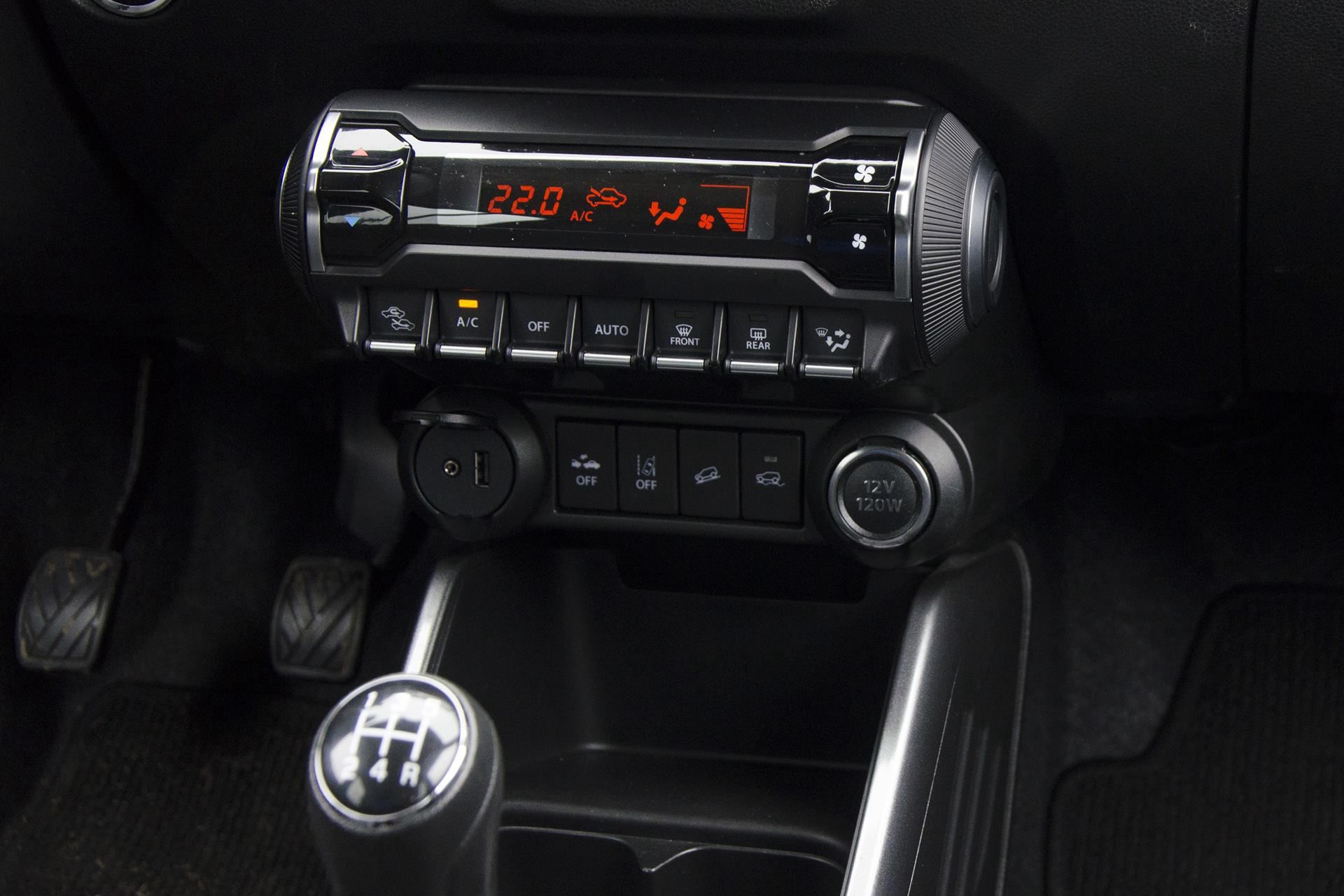Suzuki Ignis i Toyota Yaris Cross