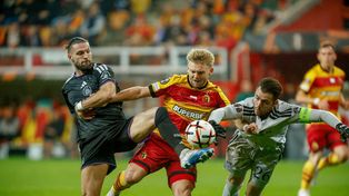 Białystok: Jagiellonia wypunktowana na oczach prezydenta Karola Nawrockiego. Anderlecht zdecydowanie lepszy
