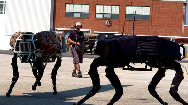 Najciekawsze bieżące projekty DARPA [cz. 3]. Mechaniczny pies i robot do kosmicznego recyklingu 1