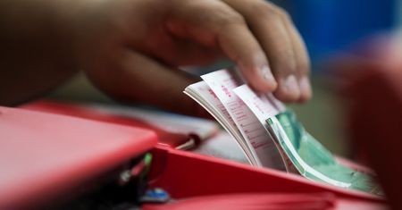Niemcy. Przez 6 tygodni nosiła w torebce kupon na 33 mln euro