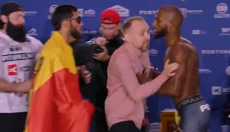 Sceny jak we "freakach"