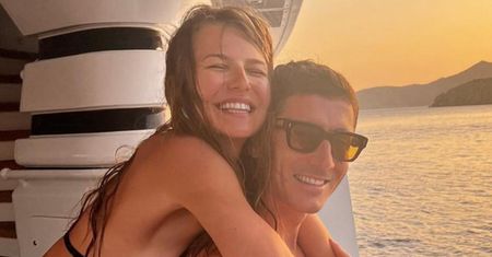 Lewandowscy świętują z opóźnieniem urodziny Roberta. Wybrali się na wspólną przejażdżkę skuterem. Romantycznie? (FOTO)
