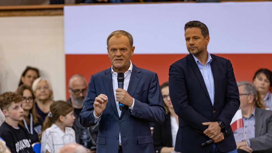 Donald Tusk i Rafa? Trzaskowski na spotkaniu w Krakowie
15.05.2023 KRAKOW
SPOTKANIE DONALD TUSK RAFAL TRZASKOWSKI Z MIESZKANCAMI WSTEP WOLNY HALA WISLY 

 FOT. ANNA KACZMARZ /  POLSKA PRESS
ANNA KACZMARZ / POLSKA PRESS