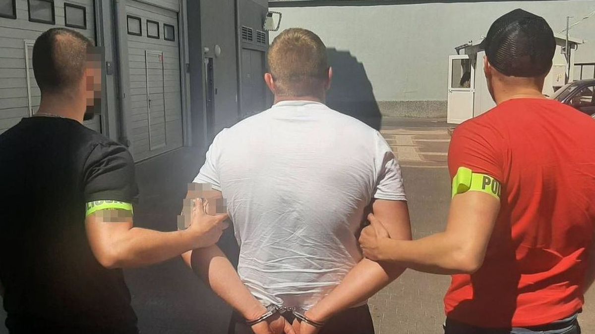 Materiały prasowe / Komenda Miejskiej Policji w Gdańsku / Na zdjęciu: zatrzymani pseudokibice