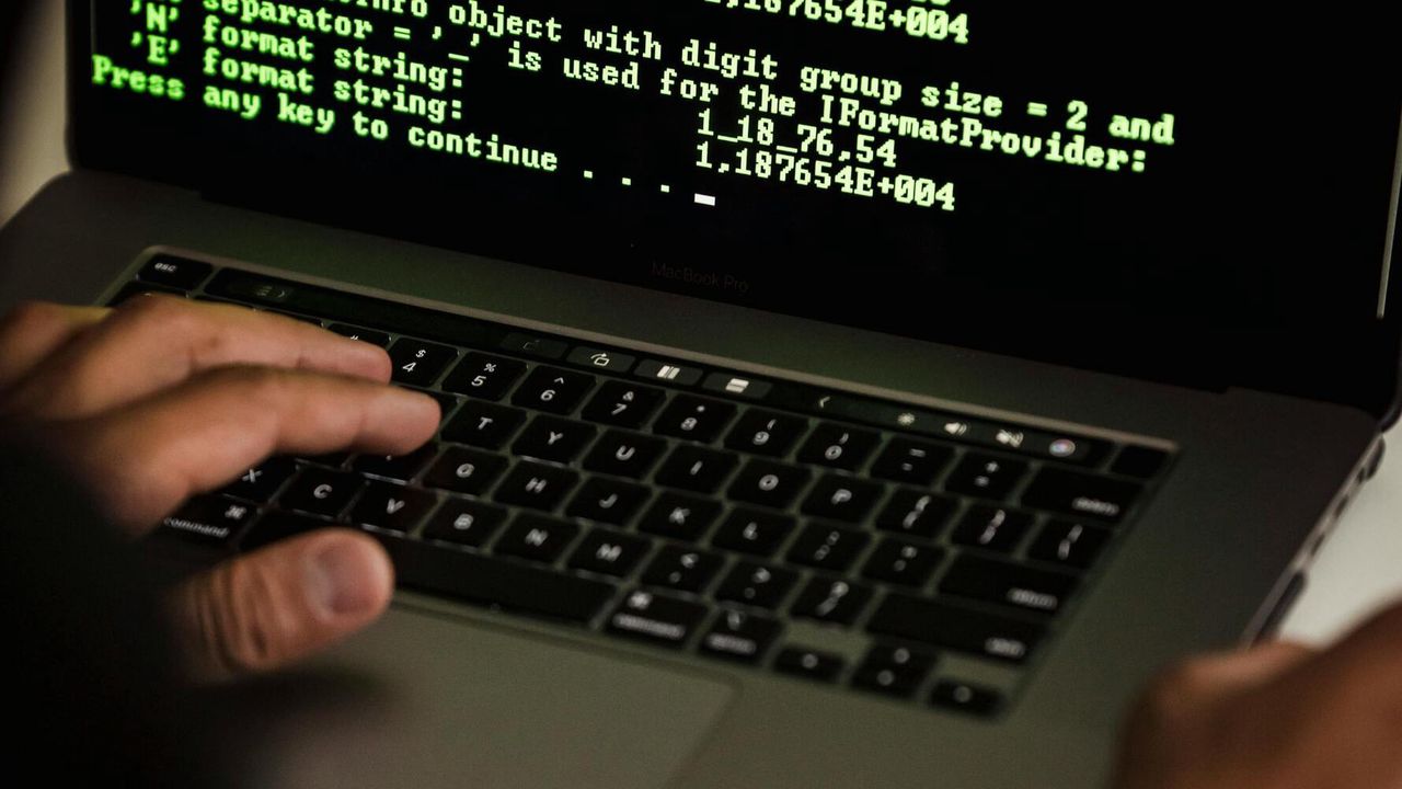 Hakerzy włamują się przez przeglądarki