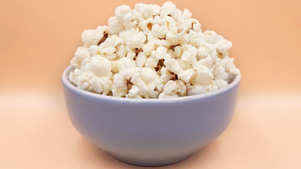 Domowy popcorn przepis