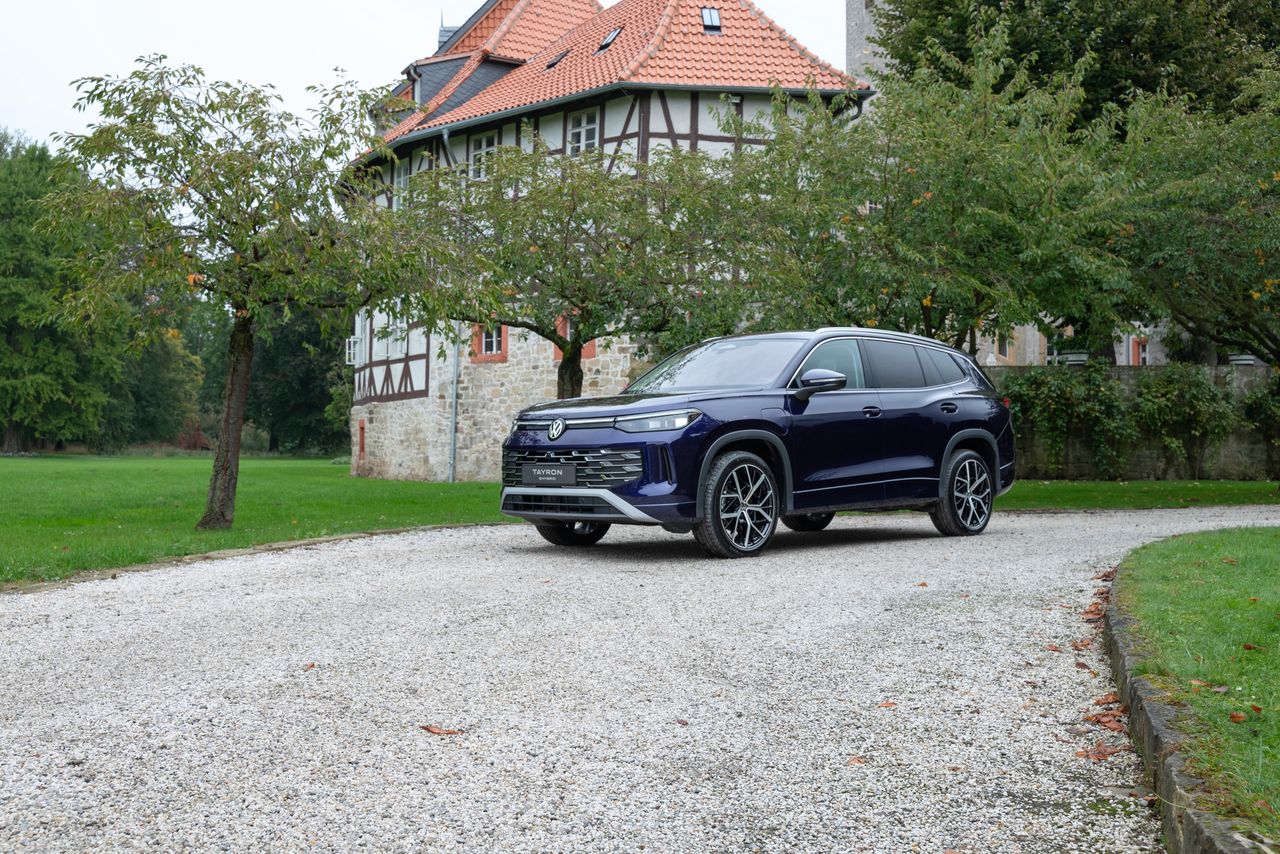 Premiera: Volkswagen Tayron - idzie z duchem czasu, ale nie zapomniał o dieslach