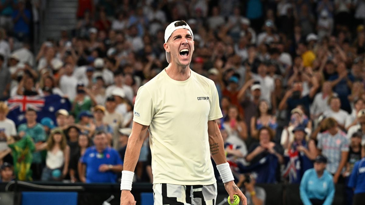 PAP/EPA / James Ross / Na zdjęciu: Thanasi Kokkinakis