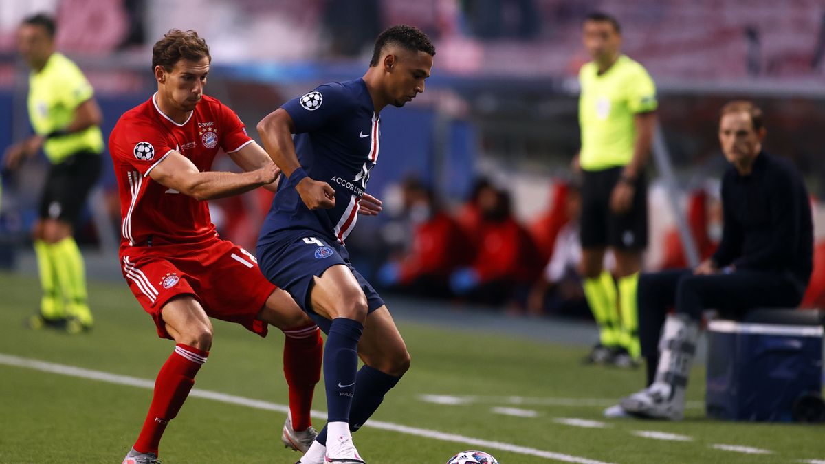 Thilo Kehrer (w środku) oraz Leon Goretzka (z lewej)