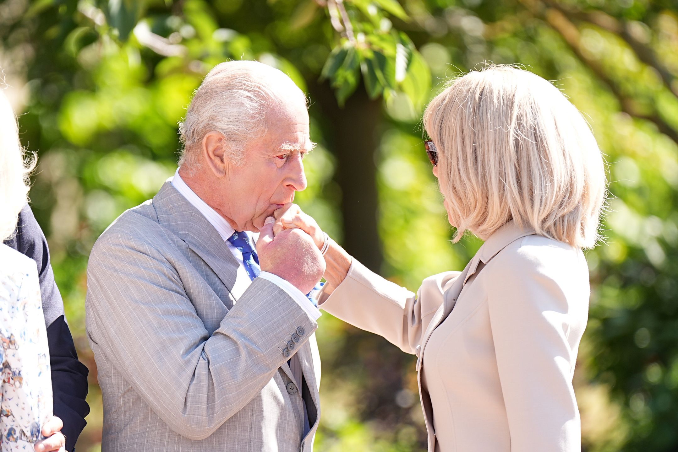 Król Karol III i Brigitte Macron