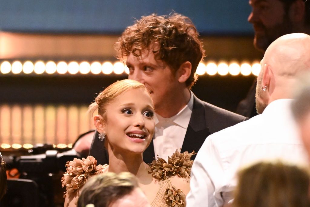 Ariana Grande i Ethan Slater