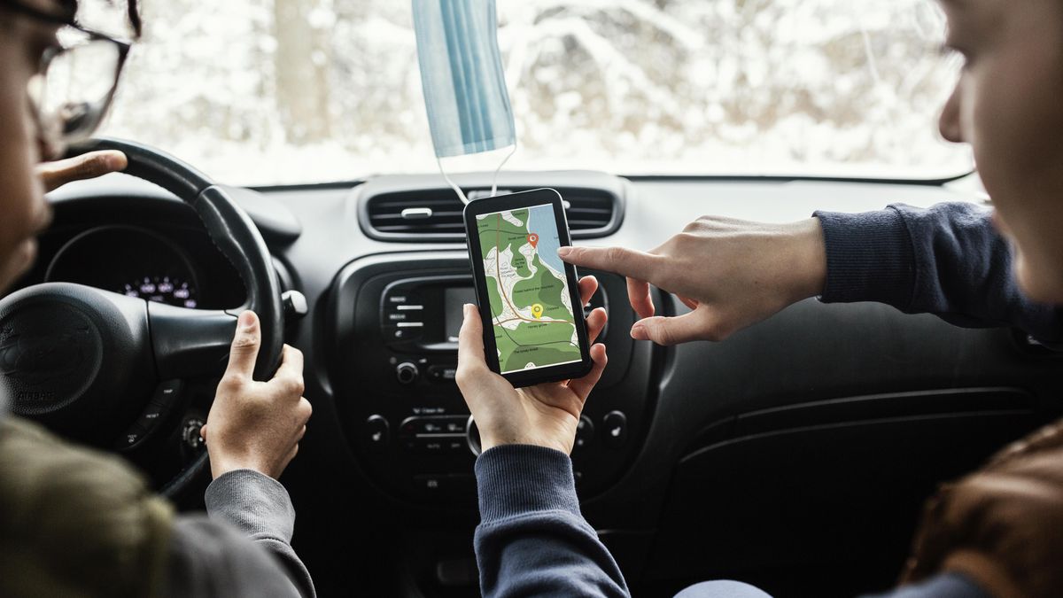 nawigacja w samochodzie