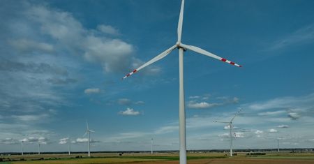 mBank i PGGM zawierają transakcję sekurytyzacji syntetycznej o wartości 3,8 mld PLN, na podstawie portfela kredytów OZE