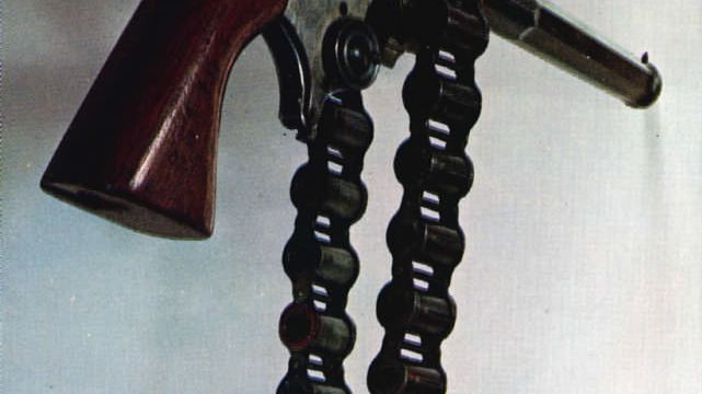 Monstrualne rewolwery z magazynkami mieszczącymi 20 (lub więcej) pocisków 1