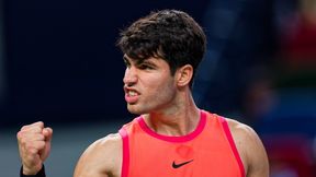 Carlos Alcaraz wygrał mecz showmanów. Danił Miedwiediew pokonał nielubianego przeciwnika