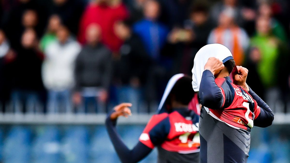 Getty Images / Na zdjęciu: Rozpacz piłkarzy Genoa CFC