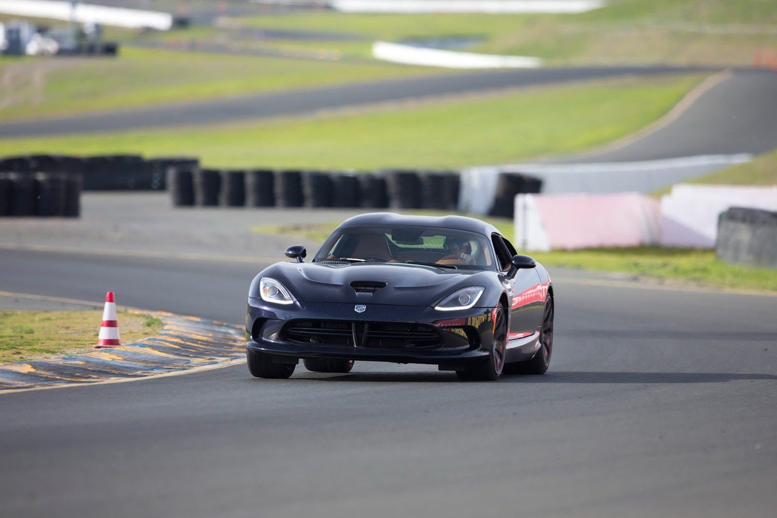 2013 SRT Viper - w żółci, czerwieni, czerni i niebieskim [aktualizacja] 30