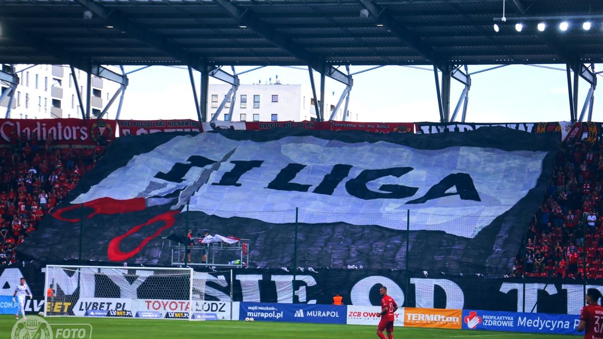 Materiały prasowe / Widzew.com / Na zdjęciu: oprawa kibiców podczas meczu Widzewa Łódź