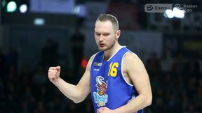 Polak zaczyna grę na Tajwanie. Wsadem rozbił tablicę!