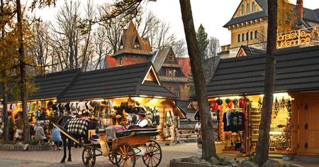 Sprawdzili, ile kosztuje obiad na Krupówkach. Takich cen się nie spodziewali