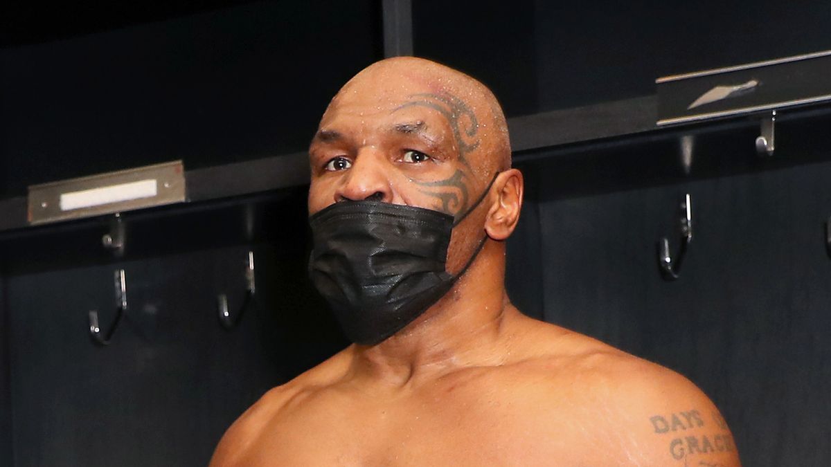 PAP/EPA / JOE SCARNICI / Na zdjęciu: Mike Tyson