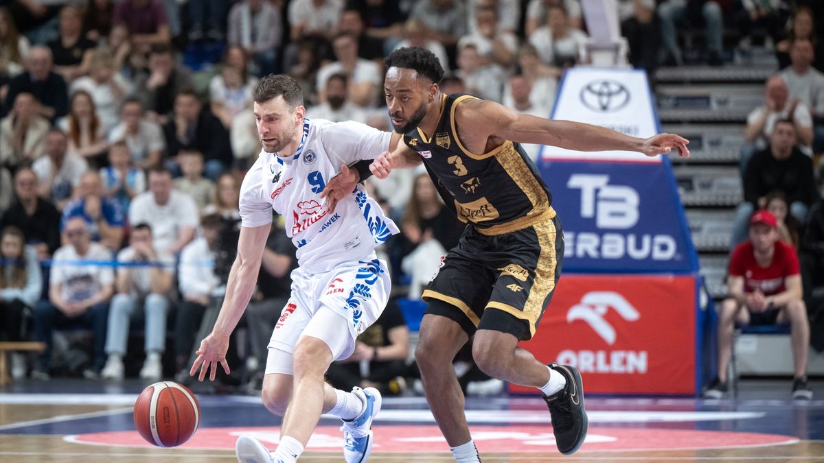 PAP / Tytus Żmijewski / Kamil Łączyński i Aaron Best