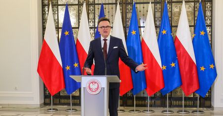 Śledztwo ws. wiatraków. Jest reakcja Hołowni