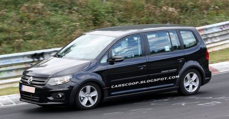 2014 Volkswagen Touran na szpiegowskich zdjęciach