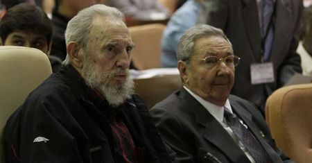 Fidel Castro poprowadził sesję kubańskiego parlamentu