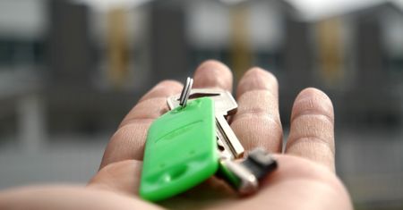 Cudzoziemcy kupili w Polsce rekordowo dużo mieszkań. Głównie dwa narody