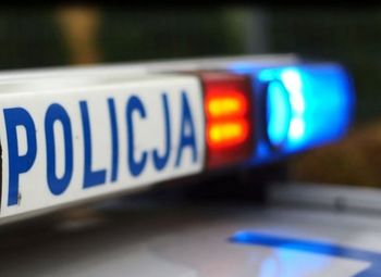 Rzezawa: 21-latek zaatakował nożem policjanta i kopnął ratownika medycznego