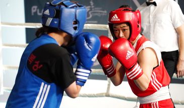 Jero Yun: "Koreańskie społeczeństwo podzielone jest murem"