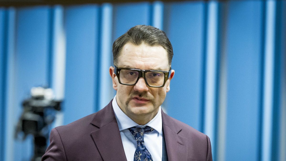 Komisja regulaminowa ws. Mateckiego
05.03.2025 Warszawa Komisja Regulaminowa, Spraw Poselskich i Immunitetowych Rozpatrzenie wniosku o pociagniecie do odpowiedzialnosci karnej, zatrzymanie i tymczasowe aresztowanie posla Dariusza Mateckiego 
Fot. Stach Antkowiak/REPORTER
N/z: Lukasz Mejza, posel
STACH ANTKOWIAK/REPORTER